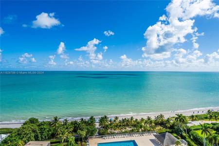 881 Ocean Dr