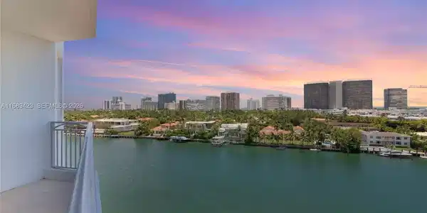 9751 E Bay Harbor Dr