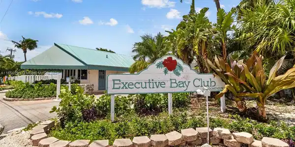 87200 Overseas Hwy