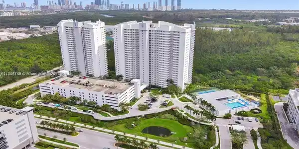 15051 Royal Oaks Ln Unit 2402