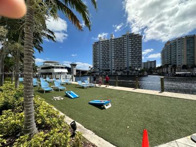 2670 E Sunrise Blvd