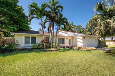 8480 SW 180th St