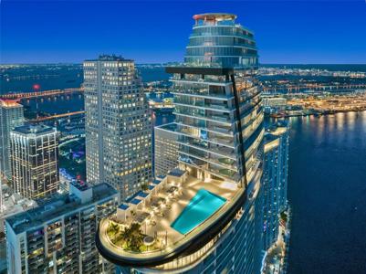 300 Biscayne Blvd Way