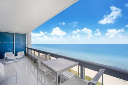 6899 Collins Ave Unit 1207