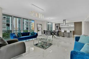 330 Sunny Isles Blvd Unit 5-807