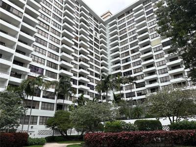 600 Three Islands Blvd