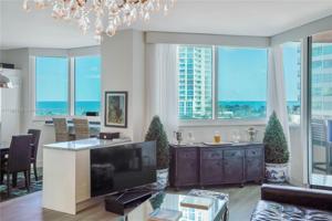 300 S Pointe Dr Unit 809