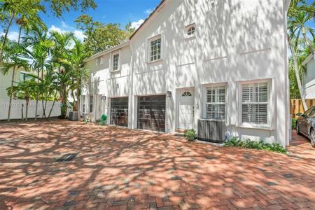 3172 Virginia Street