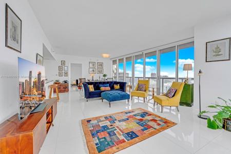 465 Brickell Ave