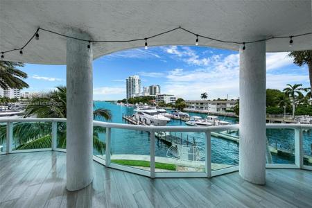 7918 Harbor Island Dr