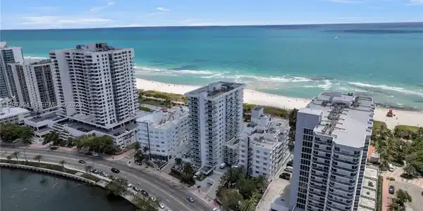 2457 Collins Ave