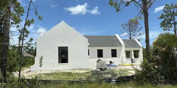 8468 Maitland