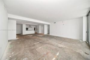 330 Sunny Isles Blvd Unit 5-UPH03