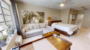 736 12th St Unit 8