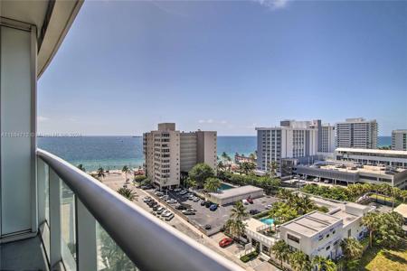 3101 Bayshore Dr