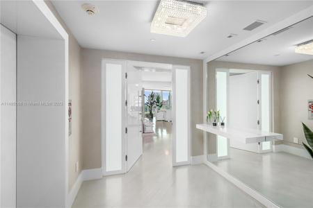 20155 NE 38th Ct