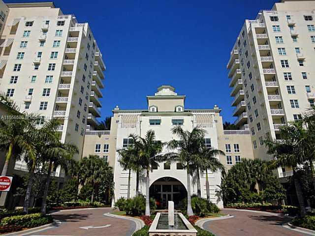 Image 1: Exterior Front