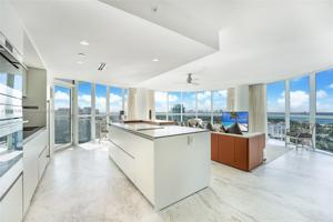 6301 Collins Ave Unit 2505