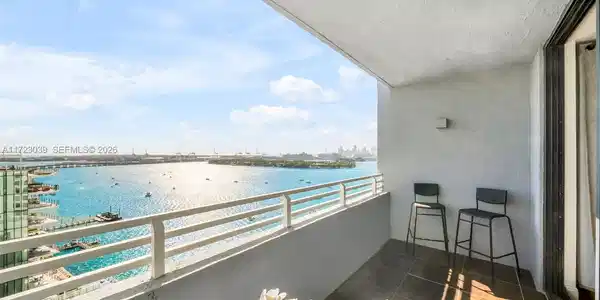 1330 West Ave