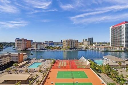 1865 S Ocean Dr