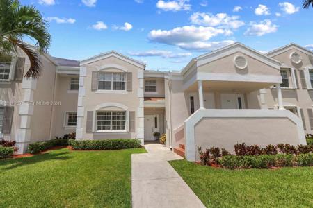 2281 SE 27th Dr
