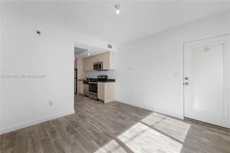 1035 Euclid Ave