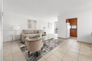 16909 N Bay Rd Unit 710
