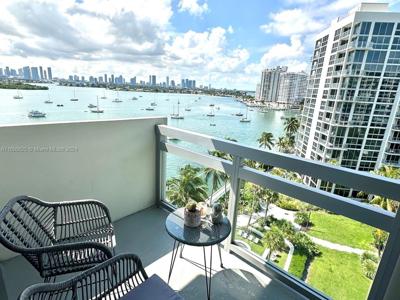 1500 Bay Rd
