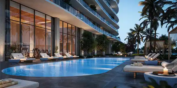 Image 2: Corner pool