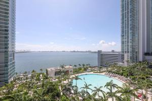 650 NE 32nd St Unit 2406