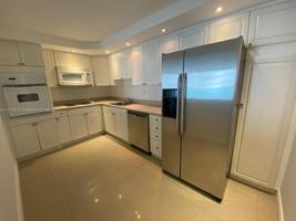 19390 Collins Ave Unit 526