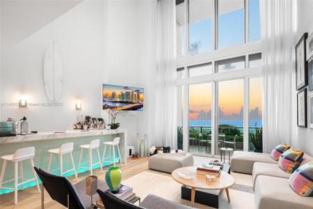 1455 Ocean Dr