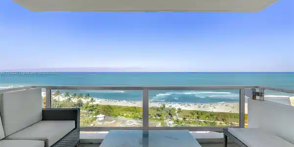 5151 Collins Ave