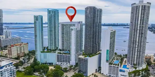 1800 N BAYSHORE