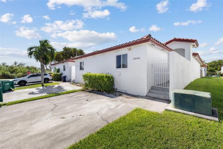 20747 SW 81st Pl
