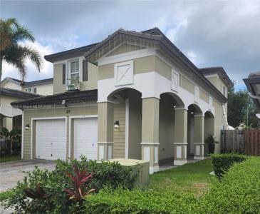 229 NE 36th Ter