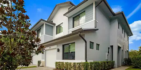3662 SW MAGNOLIA RIDGE LN