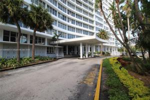 7441 Wayne Ave Unit 11B