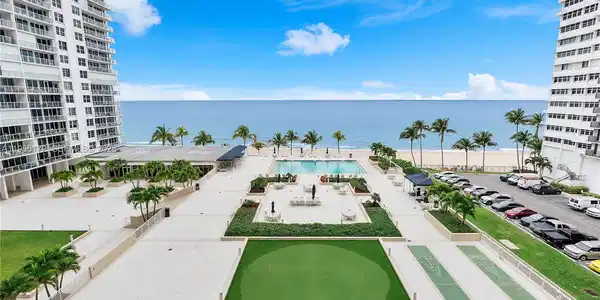 4300 N Ocean Blvd