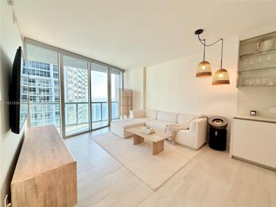 495 Brickell Ave