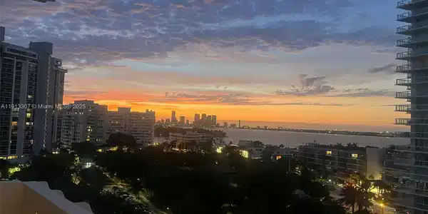 20 Island Ave