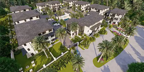 7520 SW 100 ST
