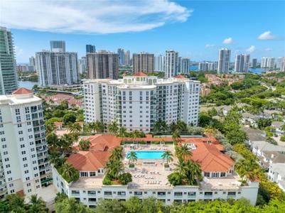 19900 E Country Club Dr
