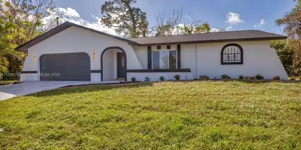 4290 yucatan cir