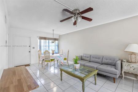 4143 N Ocean Blvd