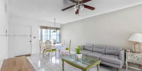 4143 N Ocean Blvd