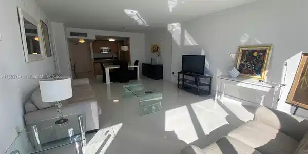 10275 Collins Ave Unit 316