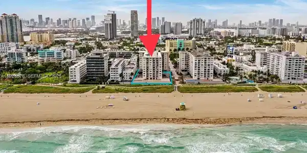 345 Ocean Dr