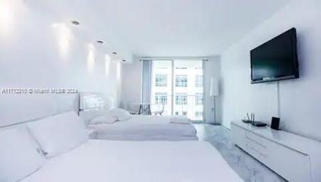 1200 Brickell Bay Dr