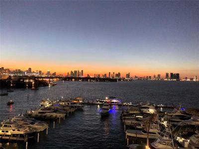1800 Sunset Harbour Dr